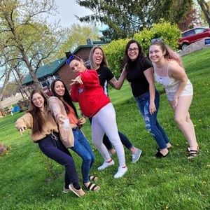 Meet your Posher, Ashley